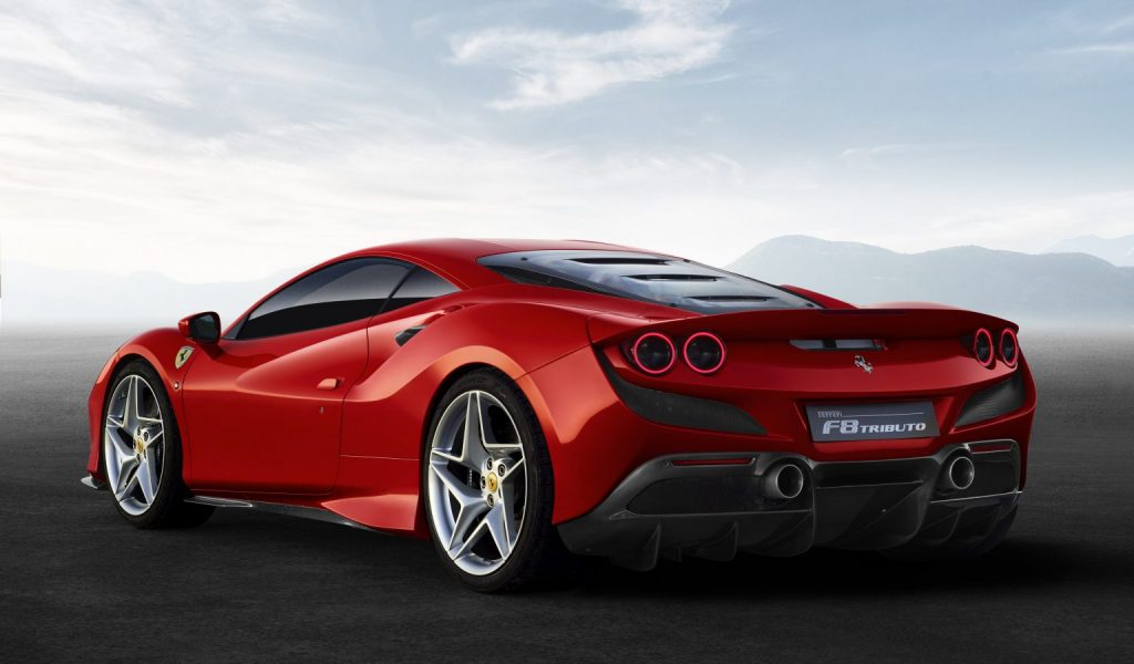 Ferrari-F8-tributo-posterior-rushters.com