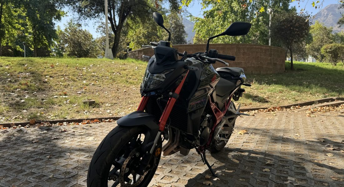 Honda CB750 Hornet