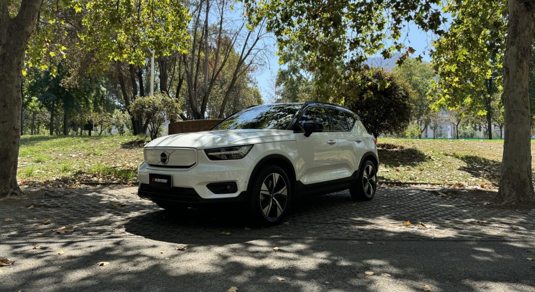 Portada Volvo XC40 Recharge